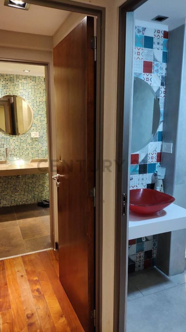 Moderna Casa en Venta de 4 Dorm. en Rafaela 4