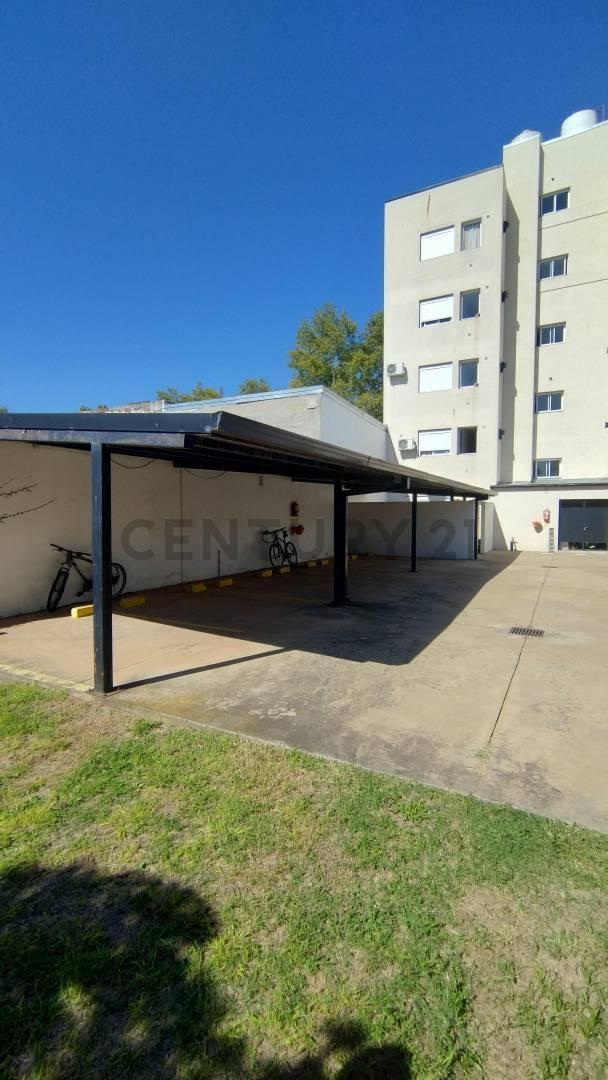 Venta de Amplio Departamento Céntrico en Rafaela 5