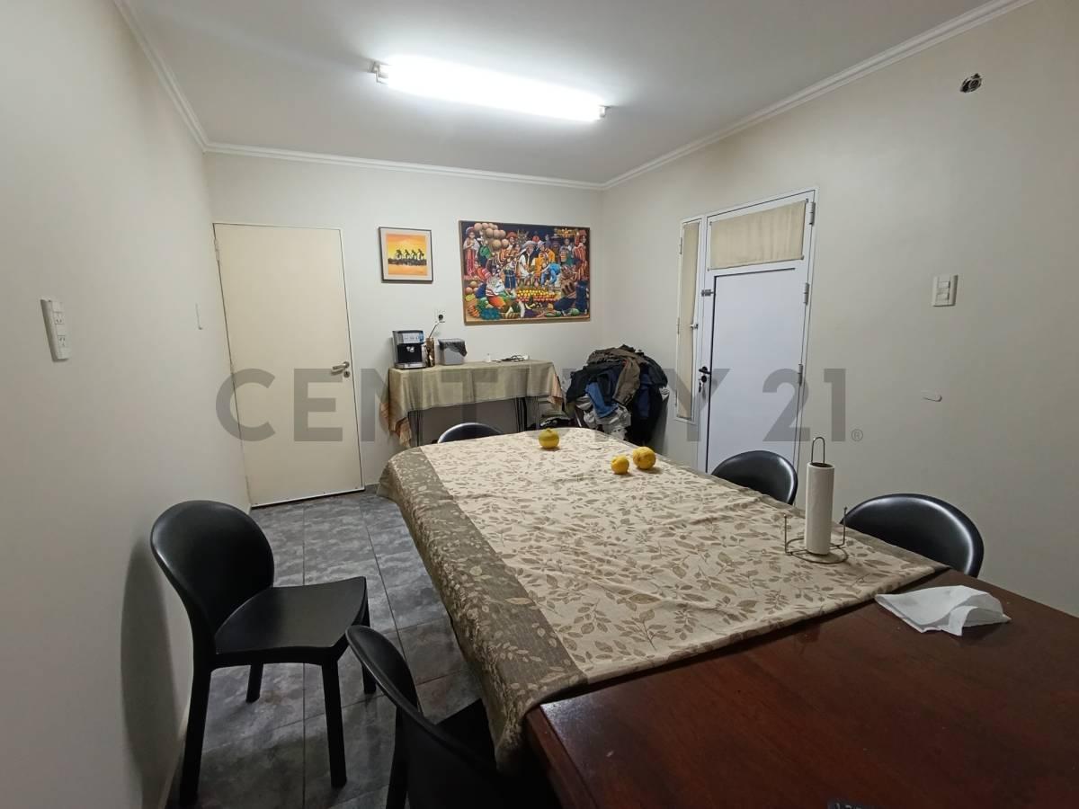Foto de SE VENDE CASA CON TODOS LOS SERVICIOS EN RAFAELA, imagen 5