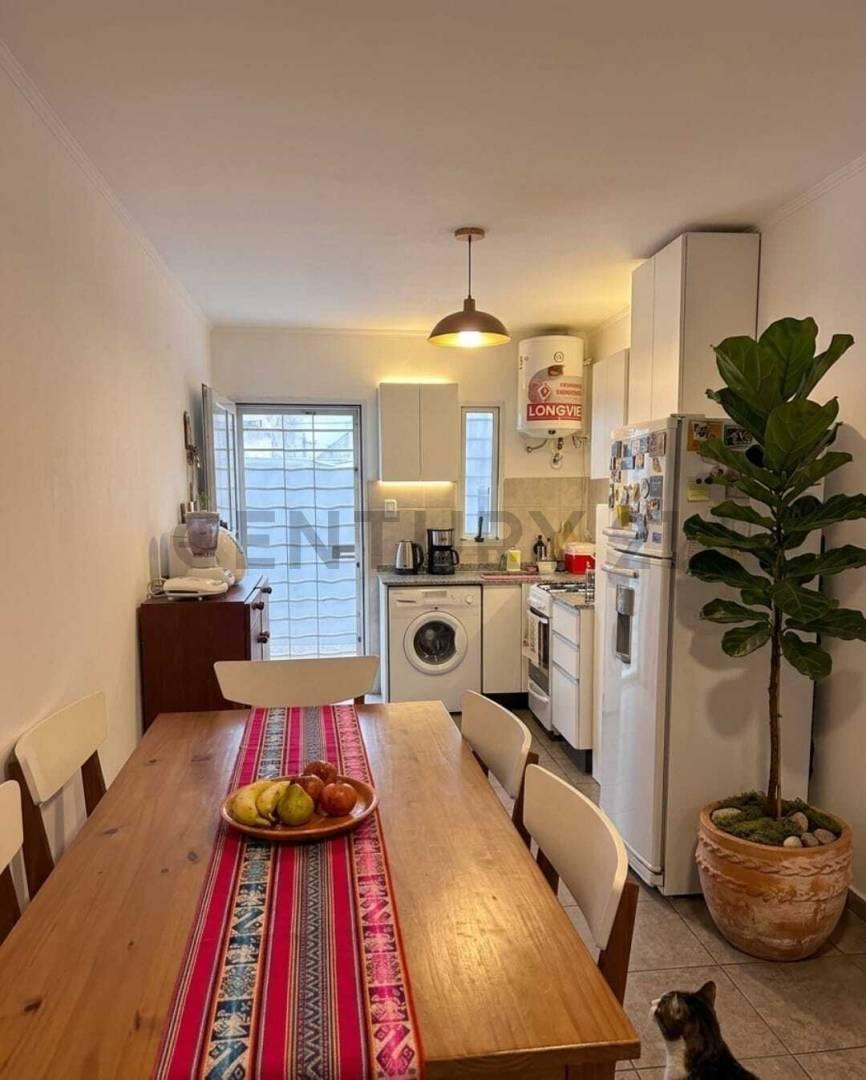 Foto de Departamento de 2 dormitorios con cochera en venta en Barrio Pizzurno, imagen 4