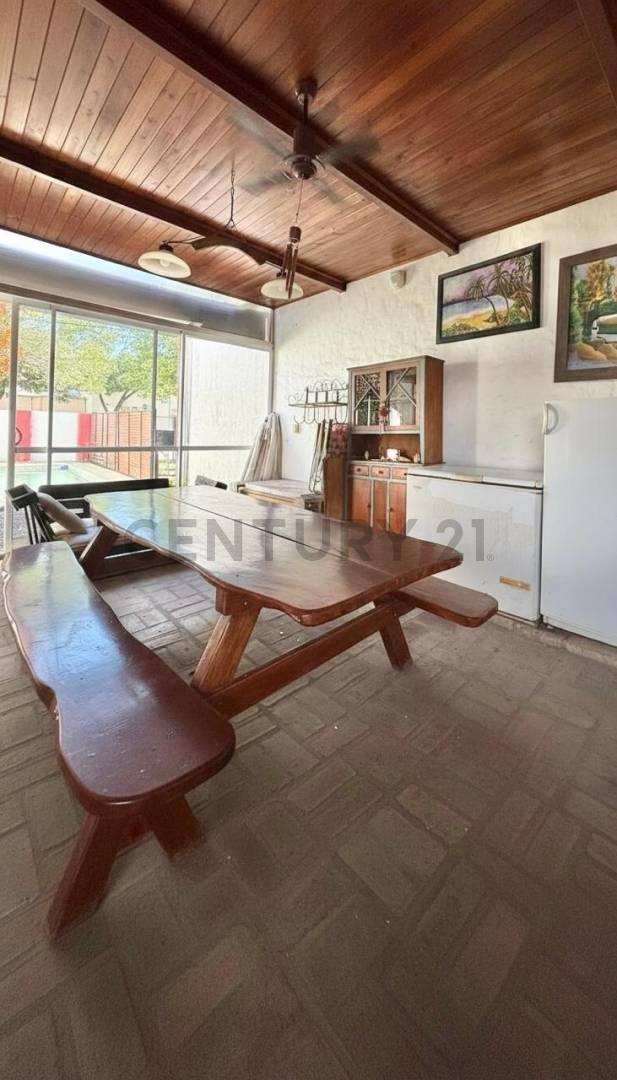 Foto de VENTA DE GALPON + QUINCHO CON PILETA EN RAFAELA, imagen 2