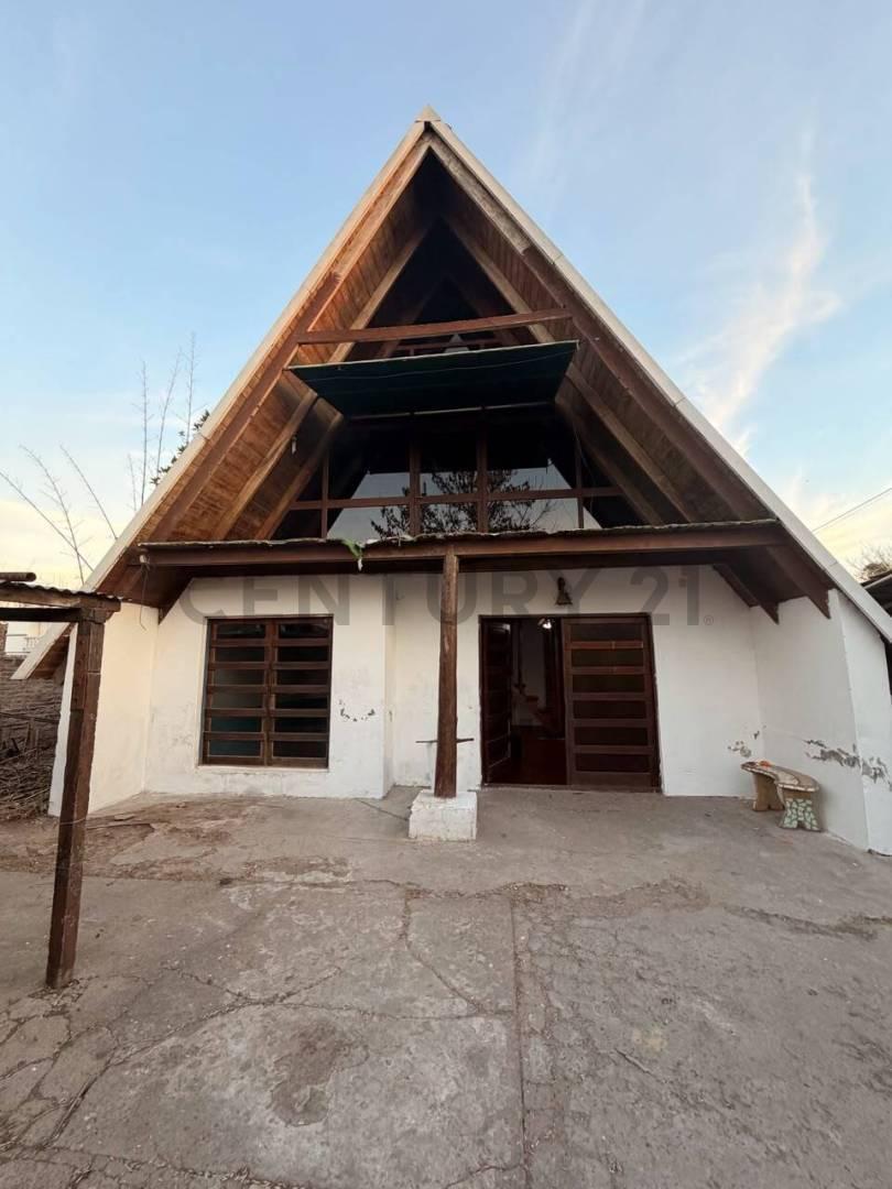 Foto de CASA EN VENTA (TIPO ALPINA) - dos plantas con amplio terreno - 26 de, imagen 3