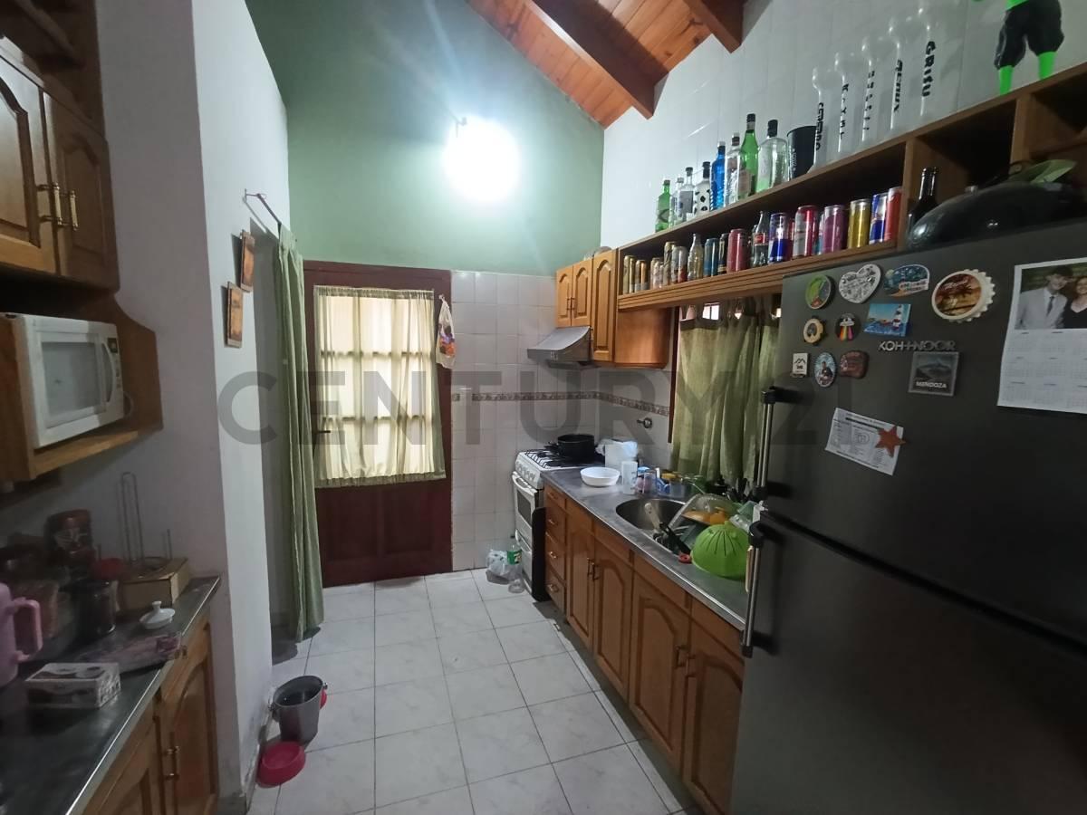 Foto de SE VENDE CASA EN RAFAELA - BARRIO AMANCAY, imagen 4