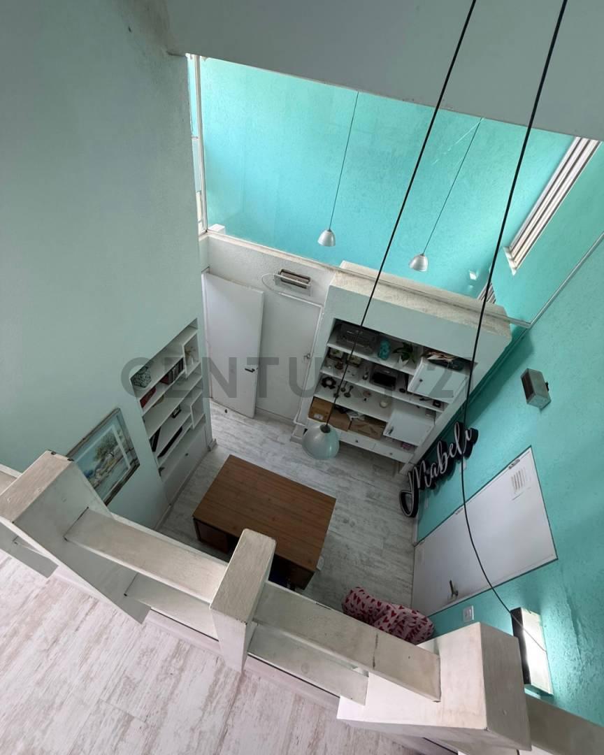 Foto de VENTA de Exclusiva propiedad con vivienda, estudio y sector, imagen 2