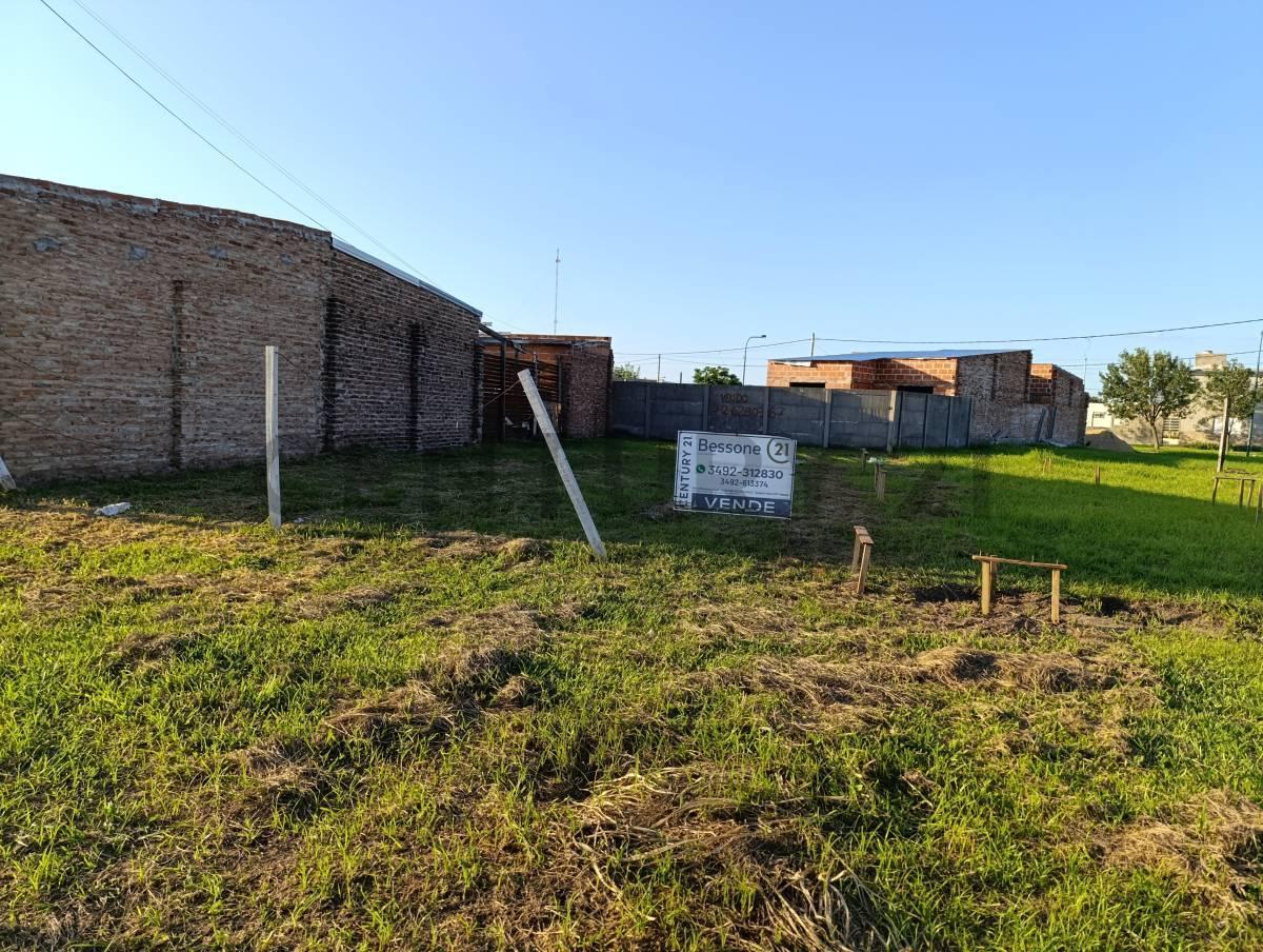 Foto de TERRENO EN VENTA EN RAFAELA, BARRIO 42, imagen 1