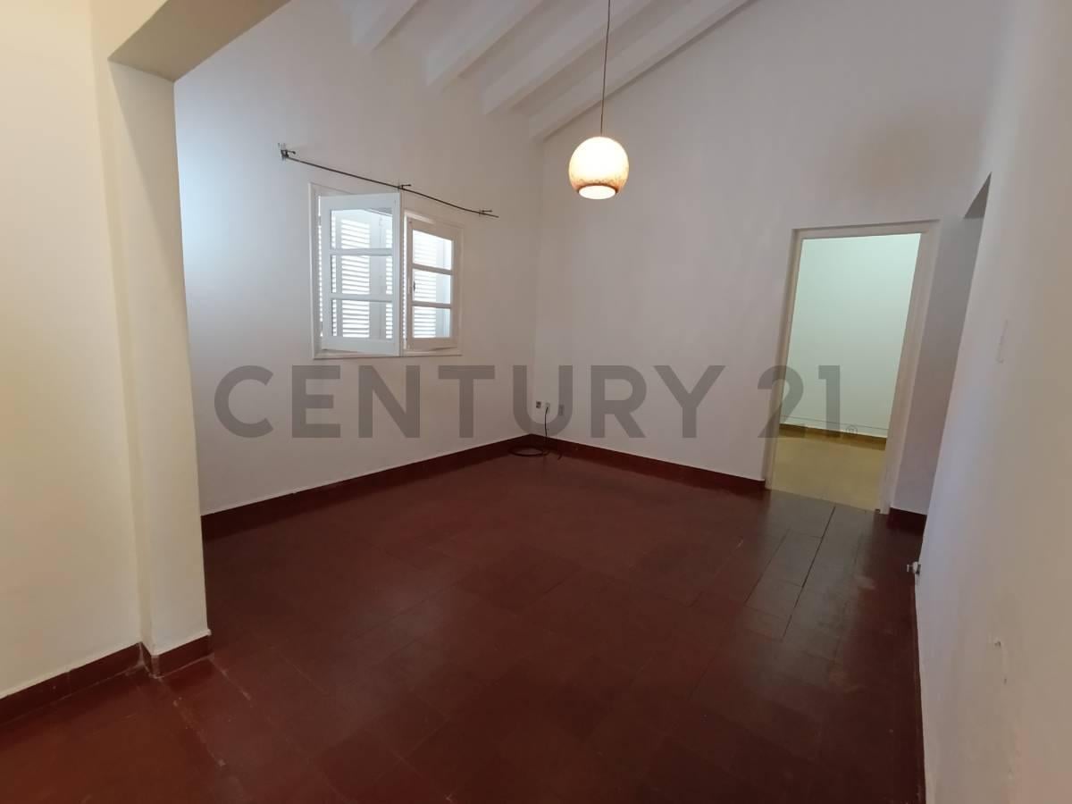 Foto de SE VENDE CASA DE TRES DORMITORIOS Y TODOS LOS SERVICIOS EN RAFAELA, imagen 4