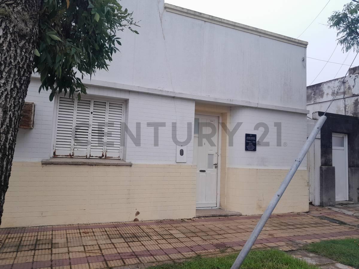 Foto de Venta Casa Céntrica 2 Dormitorios- B° 30 de Octubre - Rafaela, imagen 1
