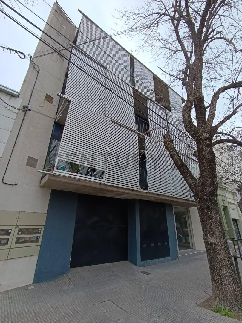 Foto de SE VENDE DEPARTAMENTO CÉNTRICO CON COCHERA EN RAFAELA, imagen 1