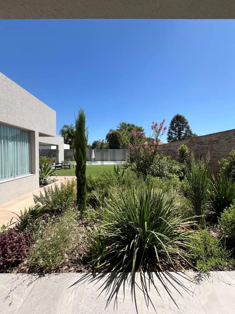 Foto de Casa Premium en venta en Rafaela, barrio Brigadier Lopez, imagen 1