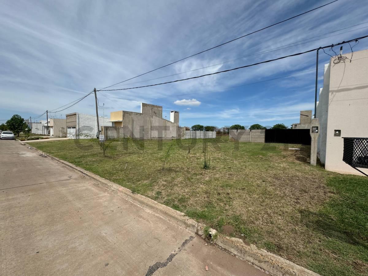 Foto de Se vende terreno con pileta en Rafaela, imagen 4