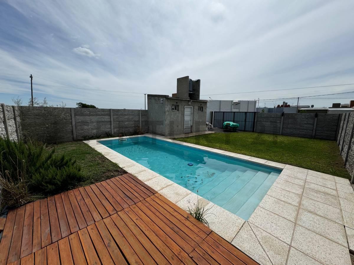 Foto de Se vende terreno con pileta en Rafaela, imagen 2