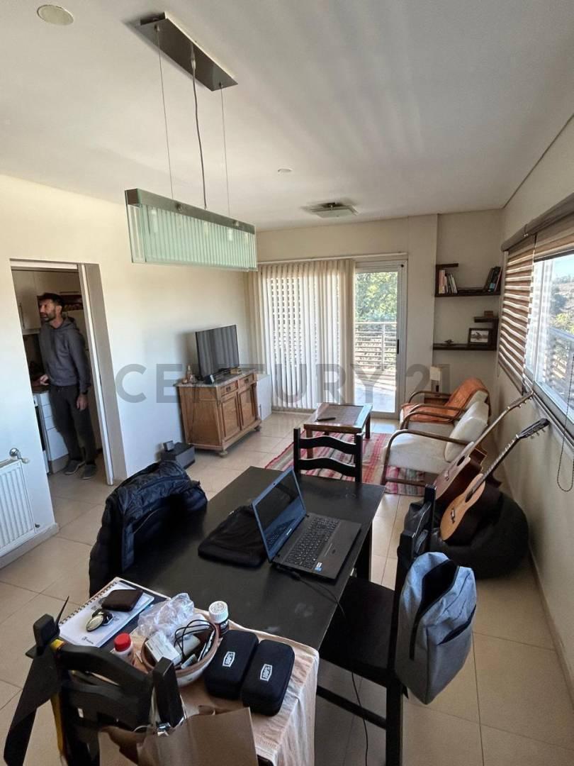 Foto de Venta de amplio departamento en Rafaela, imagen 1