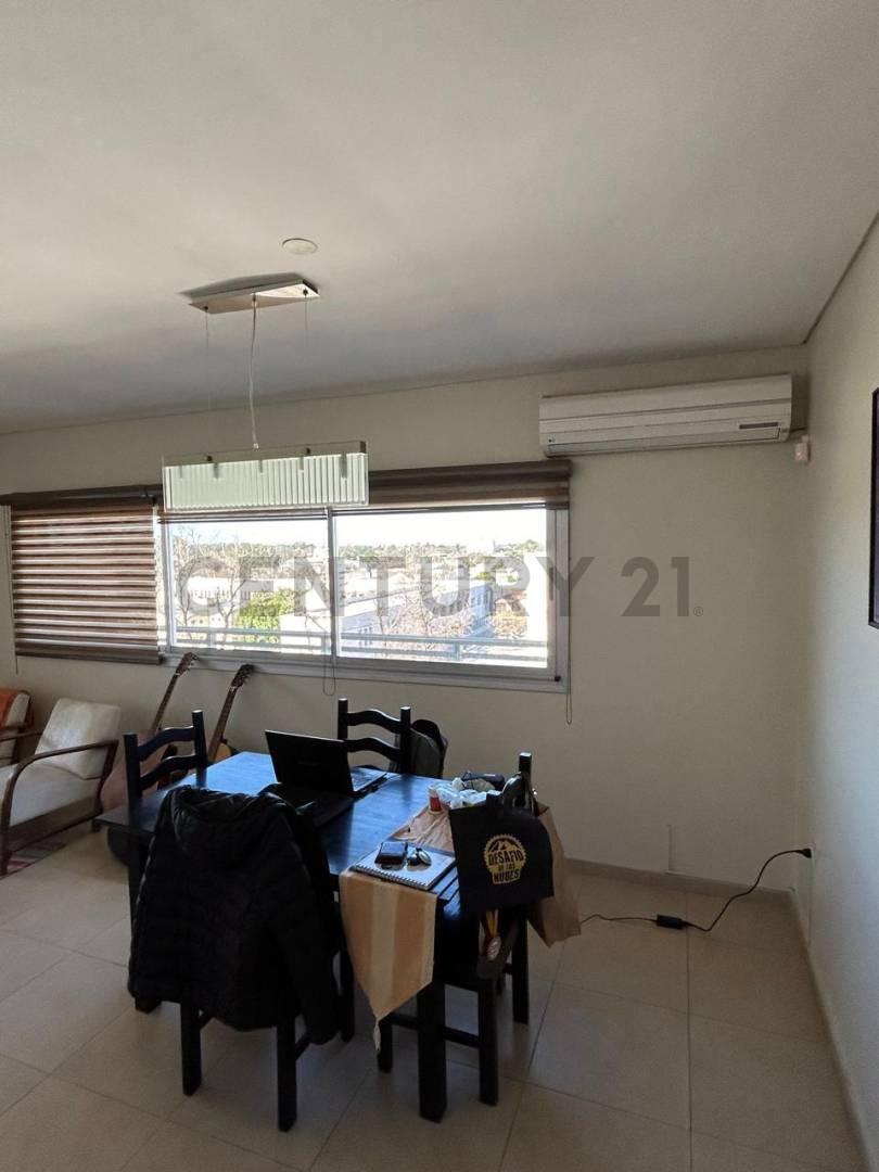 Foto de Venta de amplio departamento en Rafaela, imagen 2