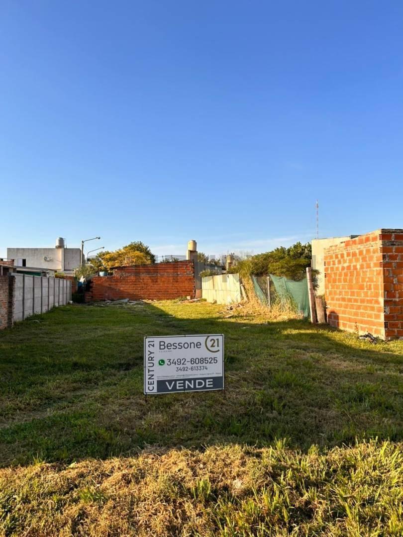 Foto de Terreno en Venta en Rafaela, Barrio Mora listo para escriturar., imagen 3