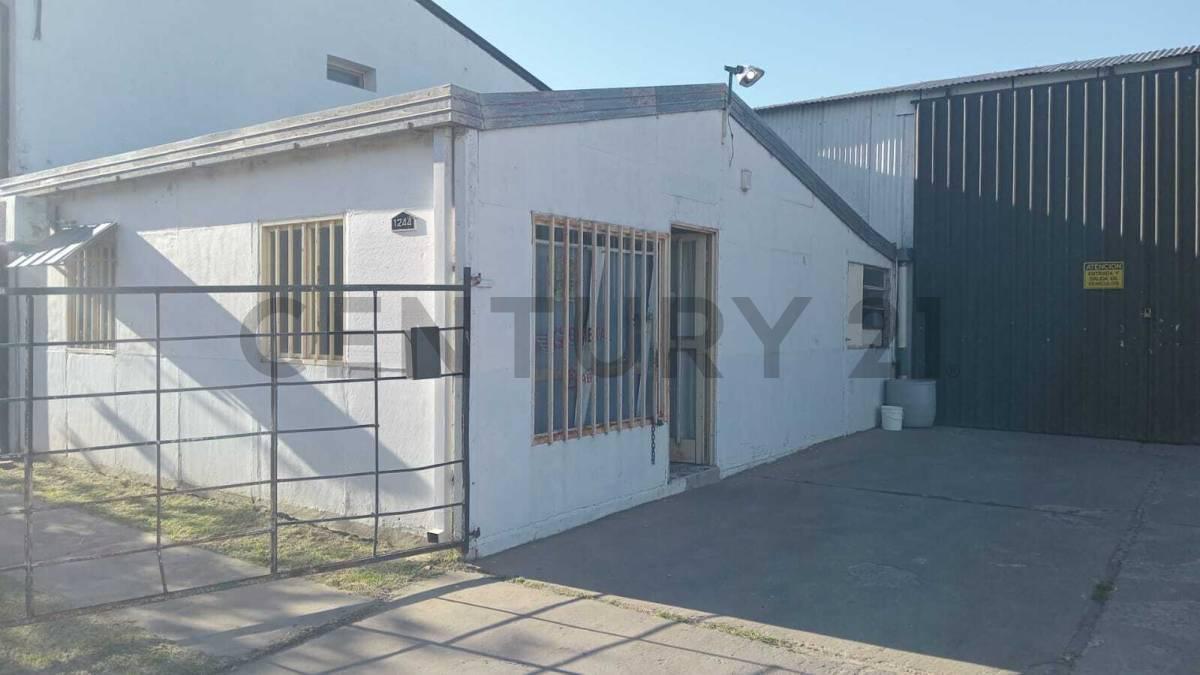 Foto de Galpón en venta en Rafaela, imagen 2