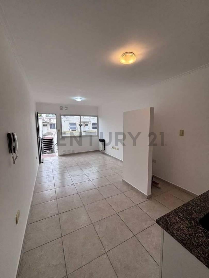 Foto de Venta Impecable Departamento 1 Dormitorio- Ubicación Preferencial- Bº, imagen 3