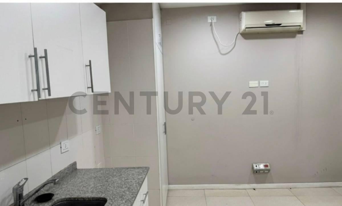 Foto de VENTA LOCAL COMERCIAL EN RAFAELA, imagen 4