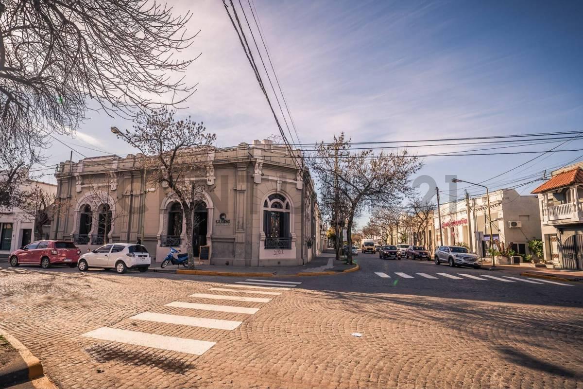 Foto de Venta de Exclusiva propiedad de categoría / Centro de Rafaela, imagen 4