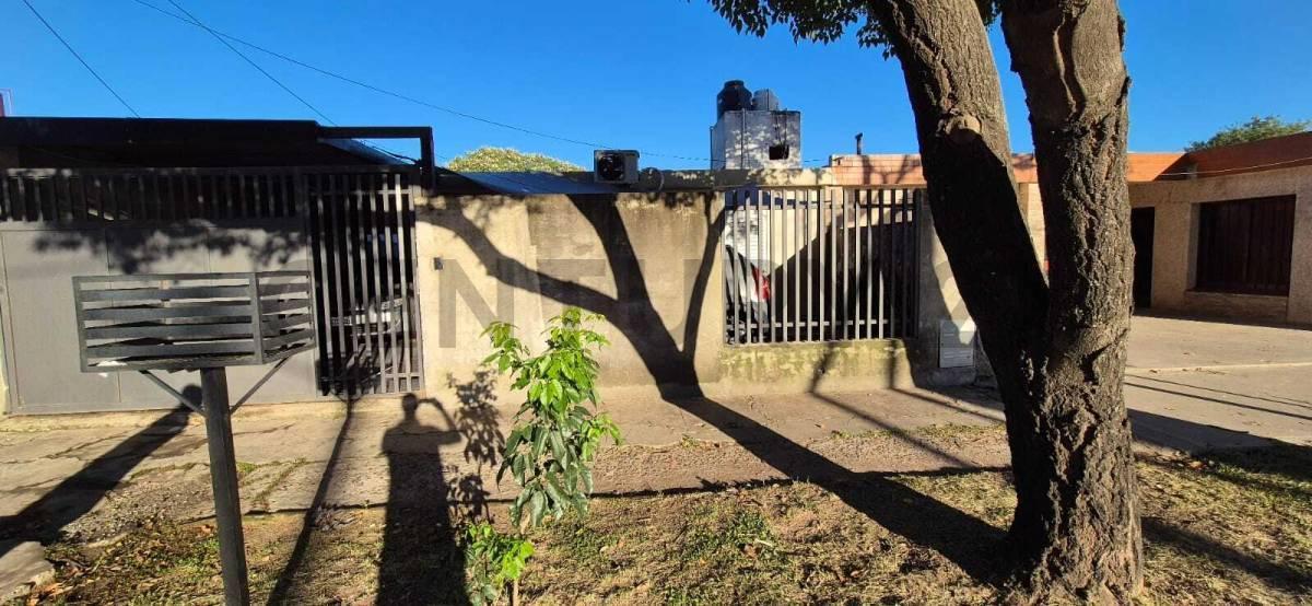 Foto de Casa en venta en Rafaela, todos los servicios, imagen 2