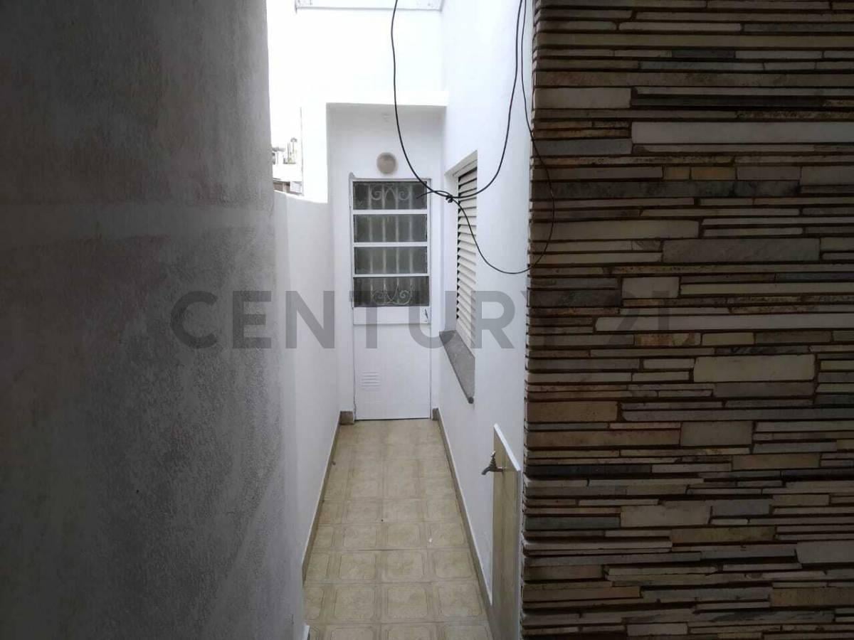 Foto de Casa en venta céntrica en Rafaela, imagen 2