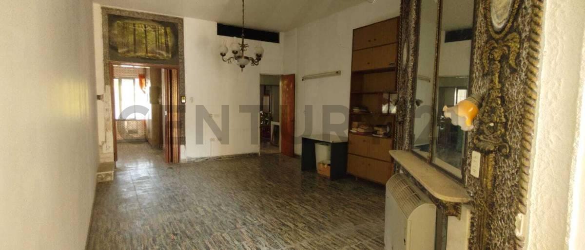 Foto de SE VENDE IMPORTANTE INMUEBLE EN RAFAELA, imagen 1
