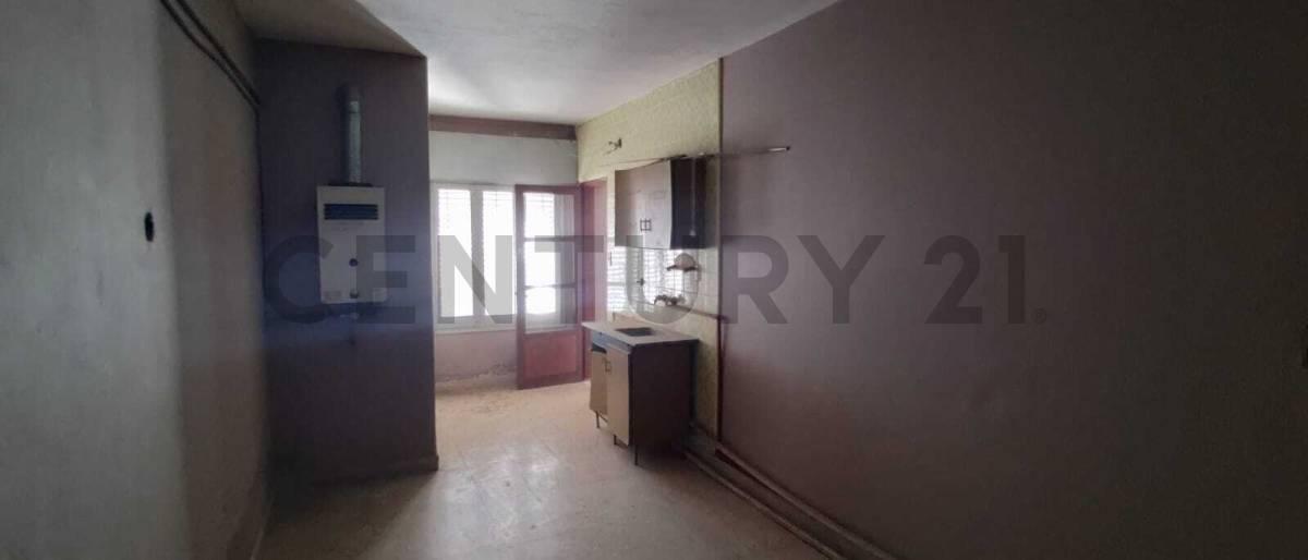 Foto de SE VENDE IMPORTANTE INMUEBLE EN RAFAELA, imagen 3