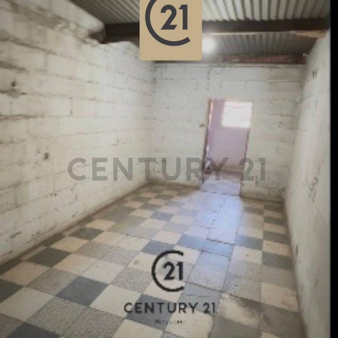 Foto de VENTA GALPÓN COMERCIAL EN HUMBOLDT, imagen 3