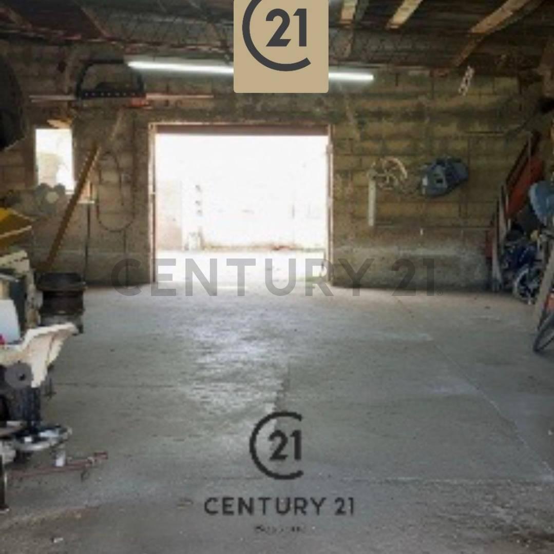 Foto de VENTA GALPÓN COMERCIAL EN HUMBOLDT, imagen 2