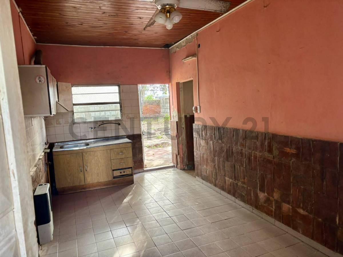 Foto de VENTA DE CASA INTERNA A RECICLAR O DEMOLER EN RAFAELA, imagen 1