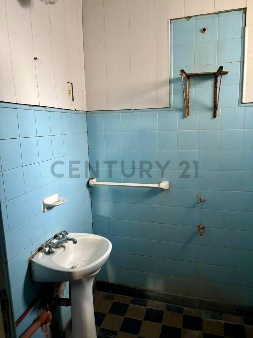 Foto de VENTA DE CASA INTERNA A RECICLAR O DEMOLER EN RAFAELA, imagen 3
