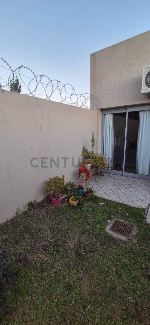 Foto de Se vende ph impecable planta baja en Rafaela, imagen 4