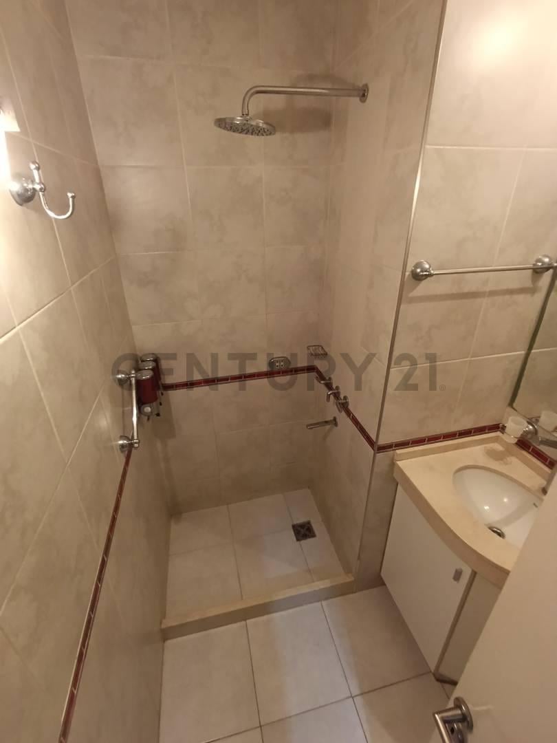 Foto de SE VENDE DEPARTAMENTO CÉNTRICO EN RAFAELA DE DOS DORMITORIOS, imagen 5