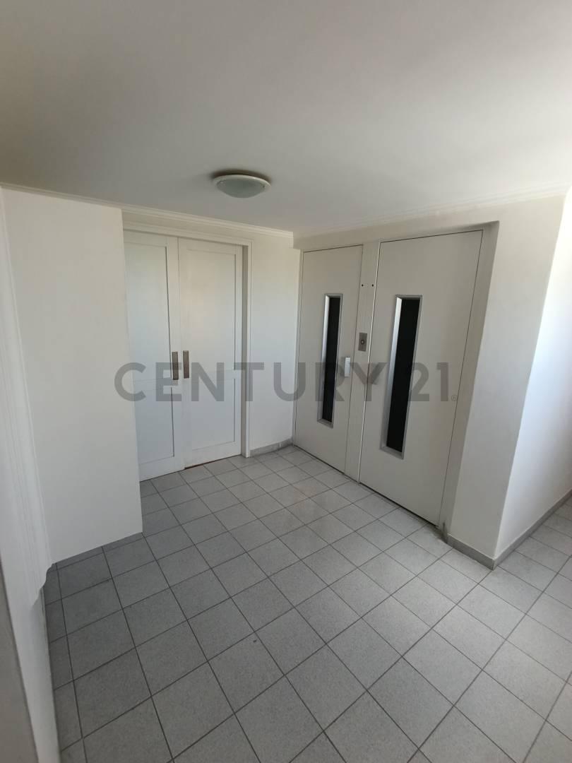 Foto de SE VENDE DEPARTAMENTO CÉNTRICO DE DOS DORMITORIOS EN RAFAELA, imagen 2