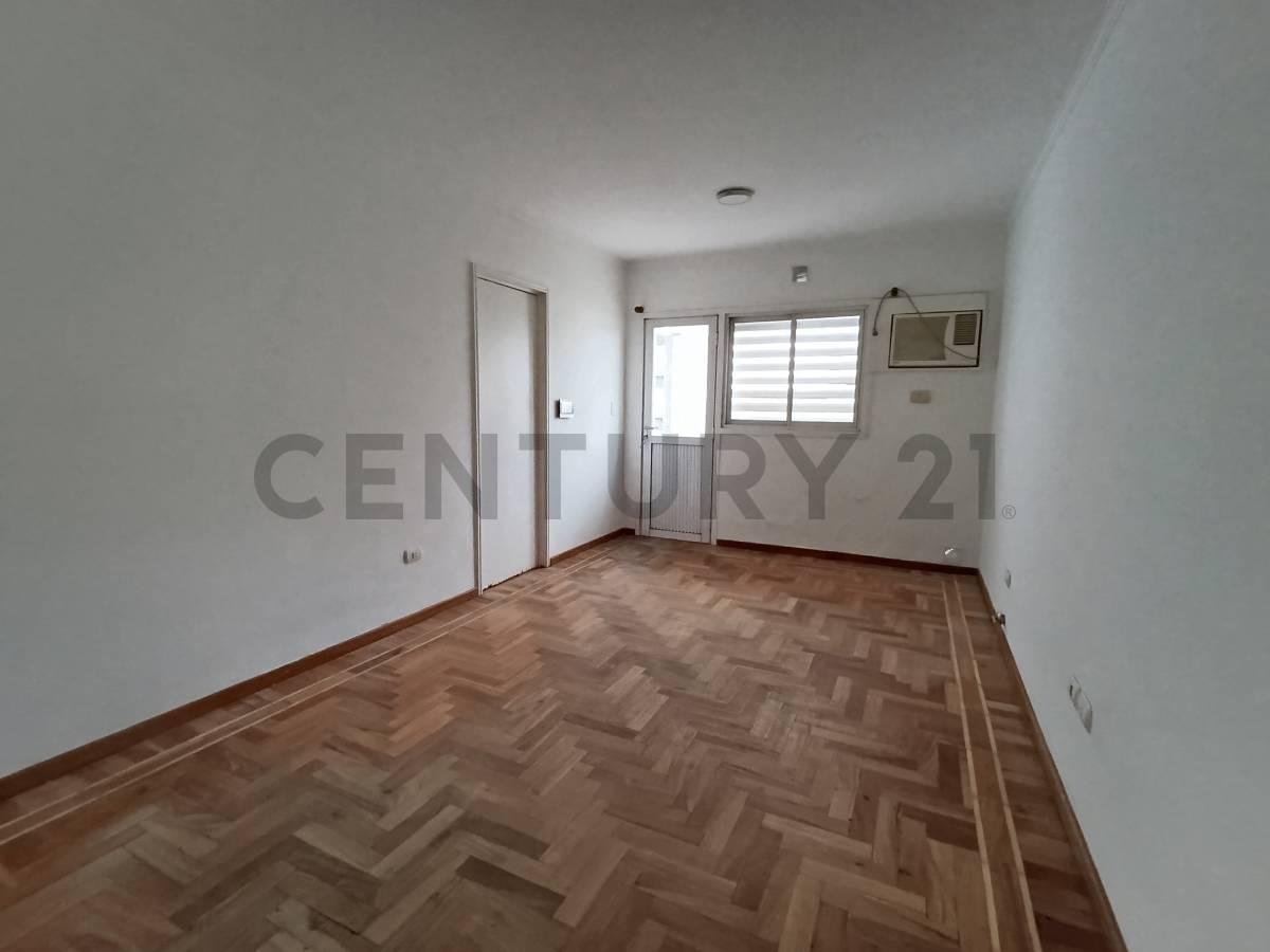 Foto de SE VENDE DEPARTAMENTO CÉNTRICO DE DOS DORMITORIOS EN RAFAELA, imagen 1