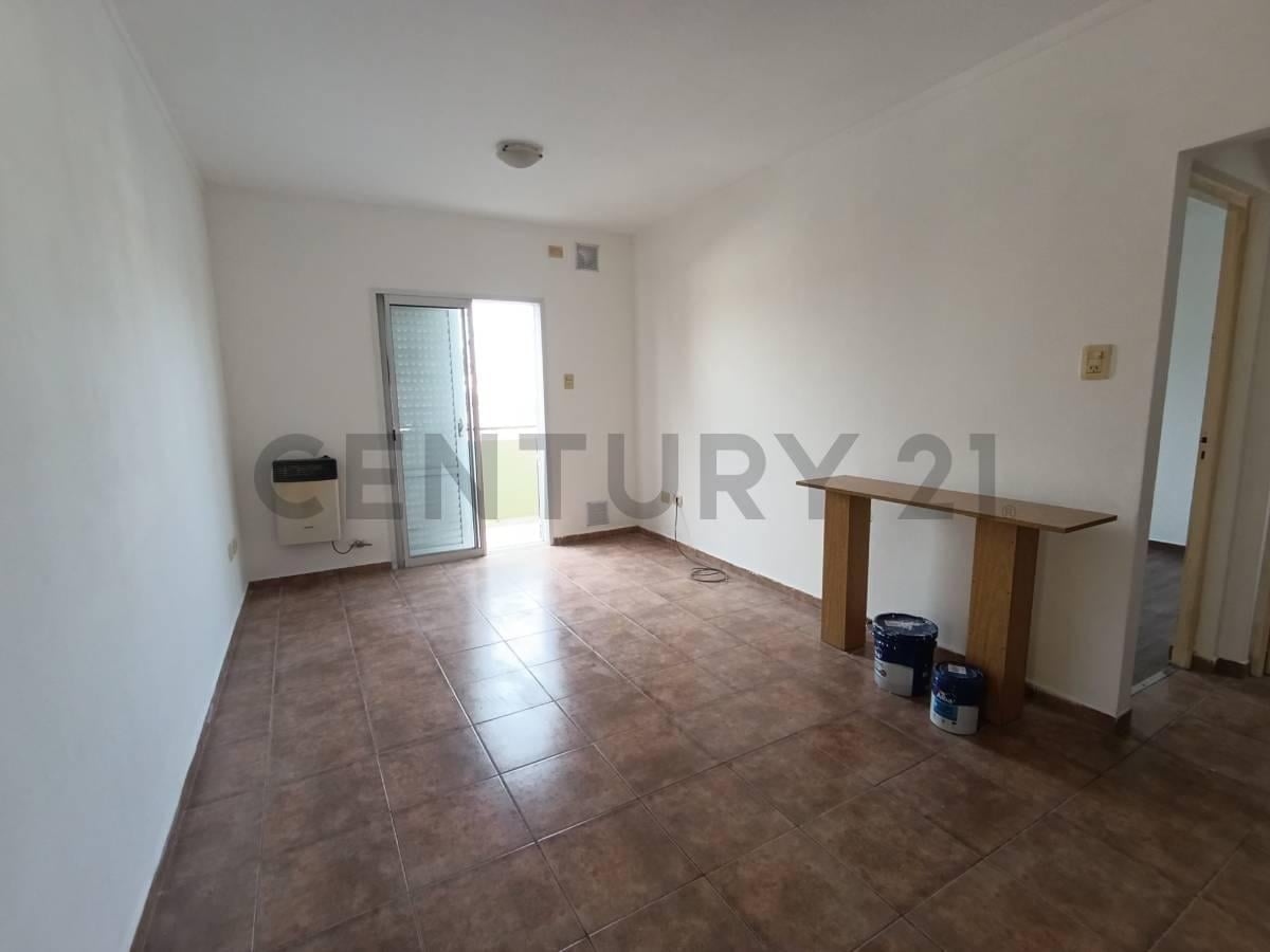 Foto de SE VENDE DEPTO CON TODOS LOS SERVICIOS EN RAFAELA, imagen 1