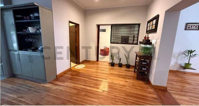 Foto de Venta | Residencia de categoría con piscina en Rafaela, Barrio Central, imagen 3