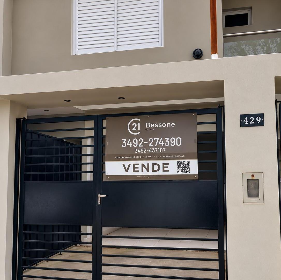 Foto de VENTA PH 2 DORMITORIOS EN B° PIZZURNO RAFAELA, imagen 2