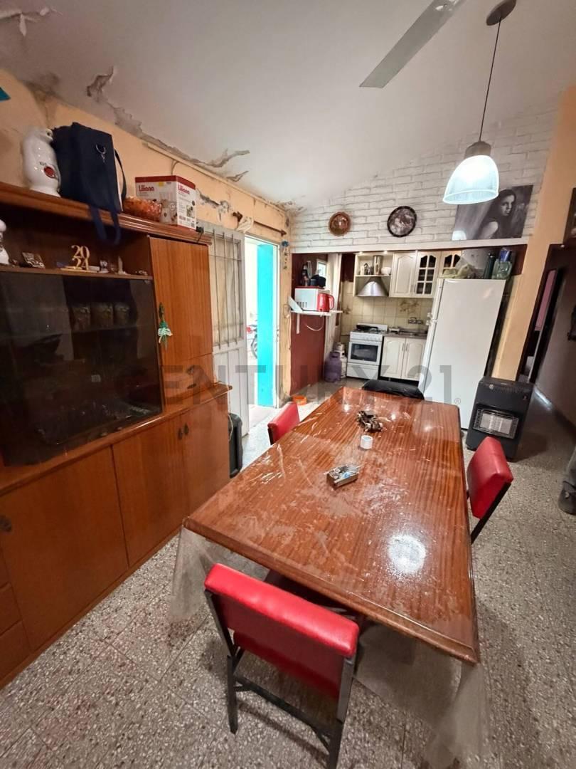 Foto de VENTA DE CASA FAMILIAR EN RAFAELA - BARRIO JUAN DE GARAY, imagen 5