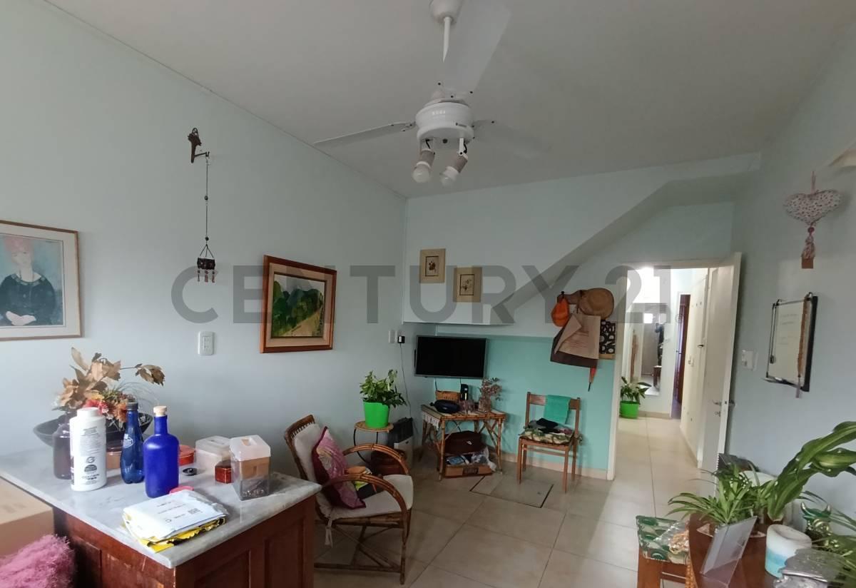 Foto de SE VENDE PH CÉNTRICO CON TODOS LOS SERVICIOS EN RAFAELA, imagen 5