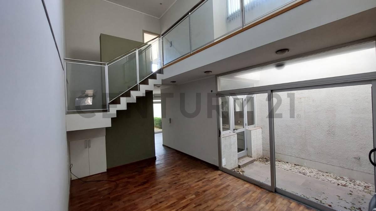 Foto de Se vende casa en Rafaela barrio 30 de Octubre, imagen 4