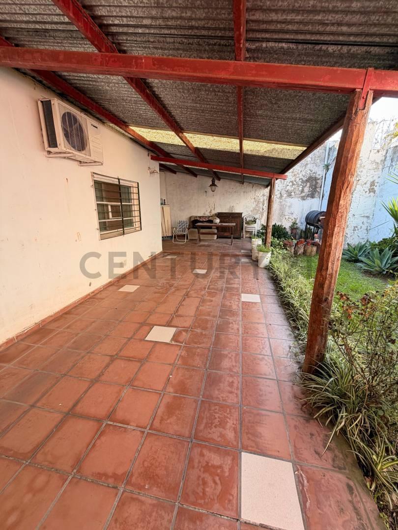 Foto de Propiedad en venta en Rafaela - Esquina sobre avenida - Uso mixto, imagen 2