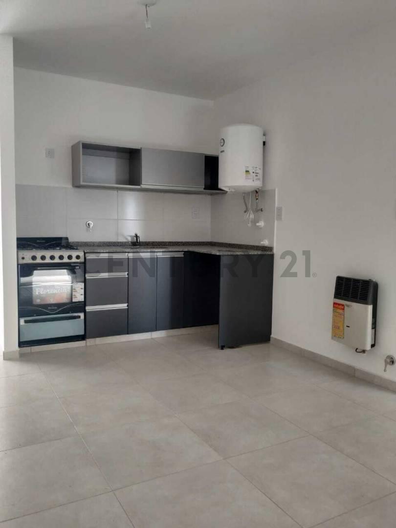 Foto de VENTA DE DEPARTAMENTO DE UN DORMITORIO Y MEDIO - UBICACIÓN CENTRICA, imagen 3