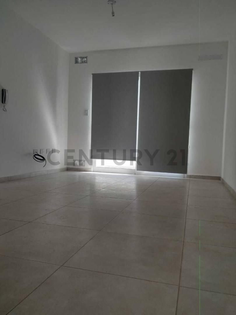 Foto de VENTA DE DEPARTAMENTO DE UN DORMITORIO Y MEDIO - UBICACIÓN CENTRICA, imagen 1