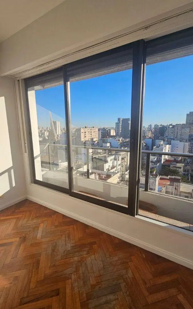 Alquiler dos ambientes Premium con cochera en Recoleta 3