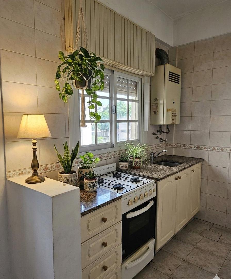 Foto de VENTA DEPARTAMENTO DOS AMBIENTES BALVANERA, imagen 4