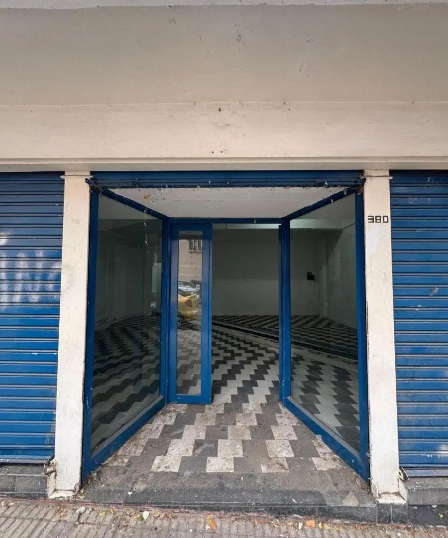 Alquilo local en zona mayorista. 1