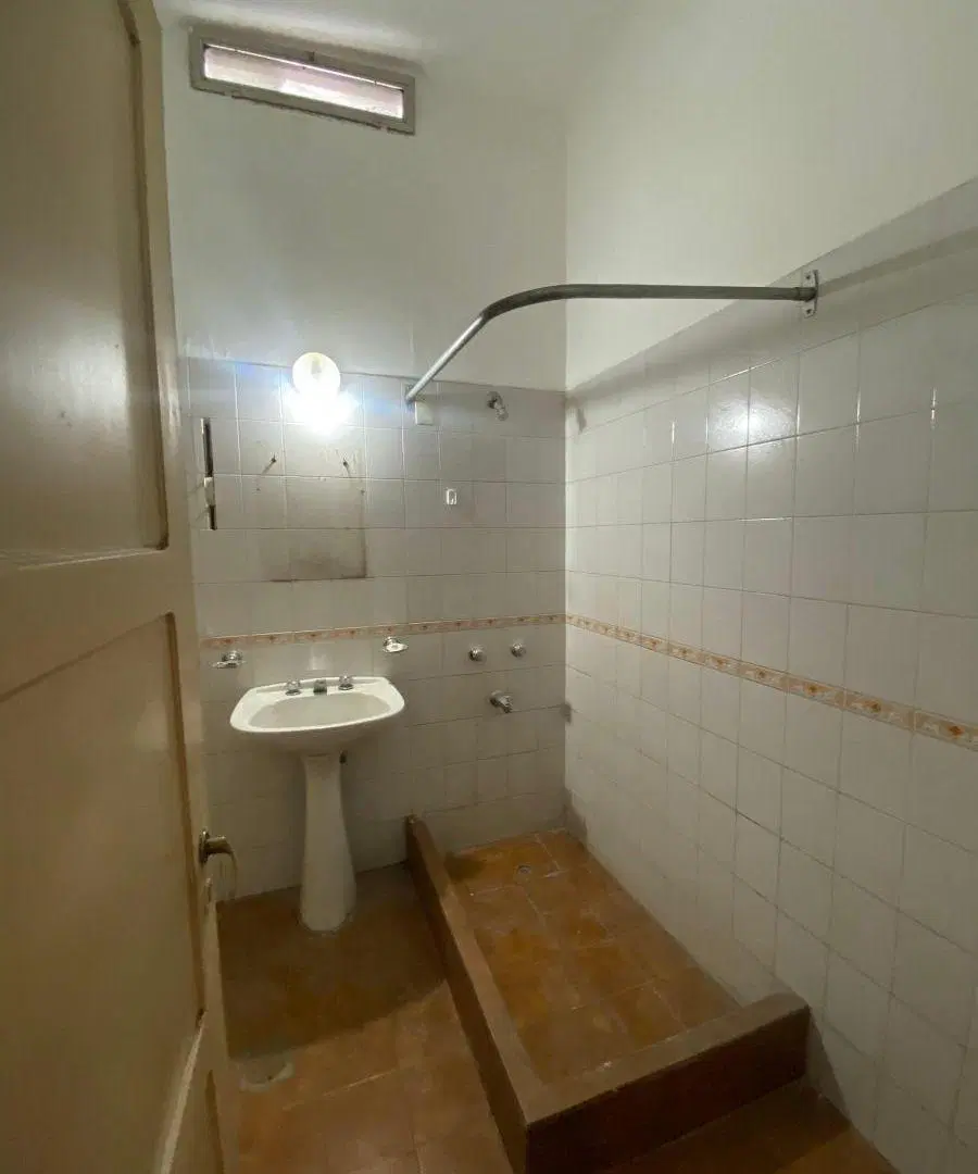 Alquilo Casa 2 dorm con cochera y patio en Crisol Sud 5