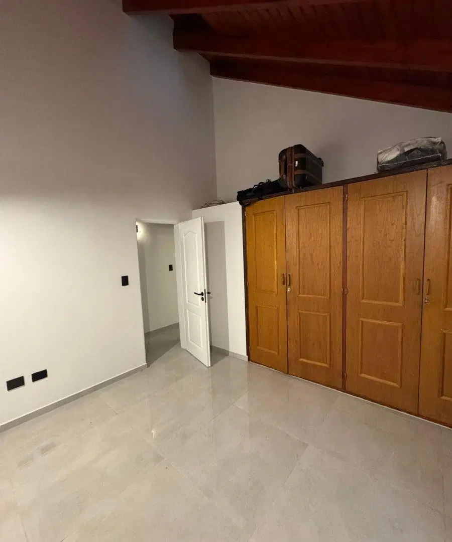 CASA PREMIUM CON COCHERA Y PILETA - COUNTRY JOCKEY CLUB 3