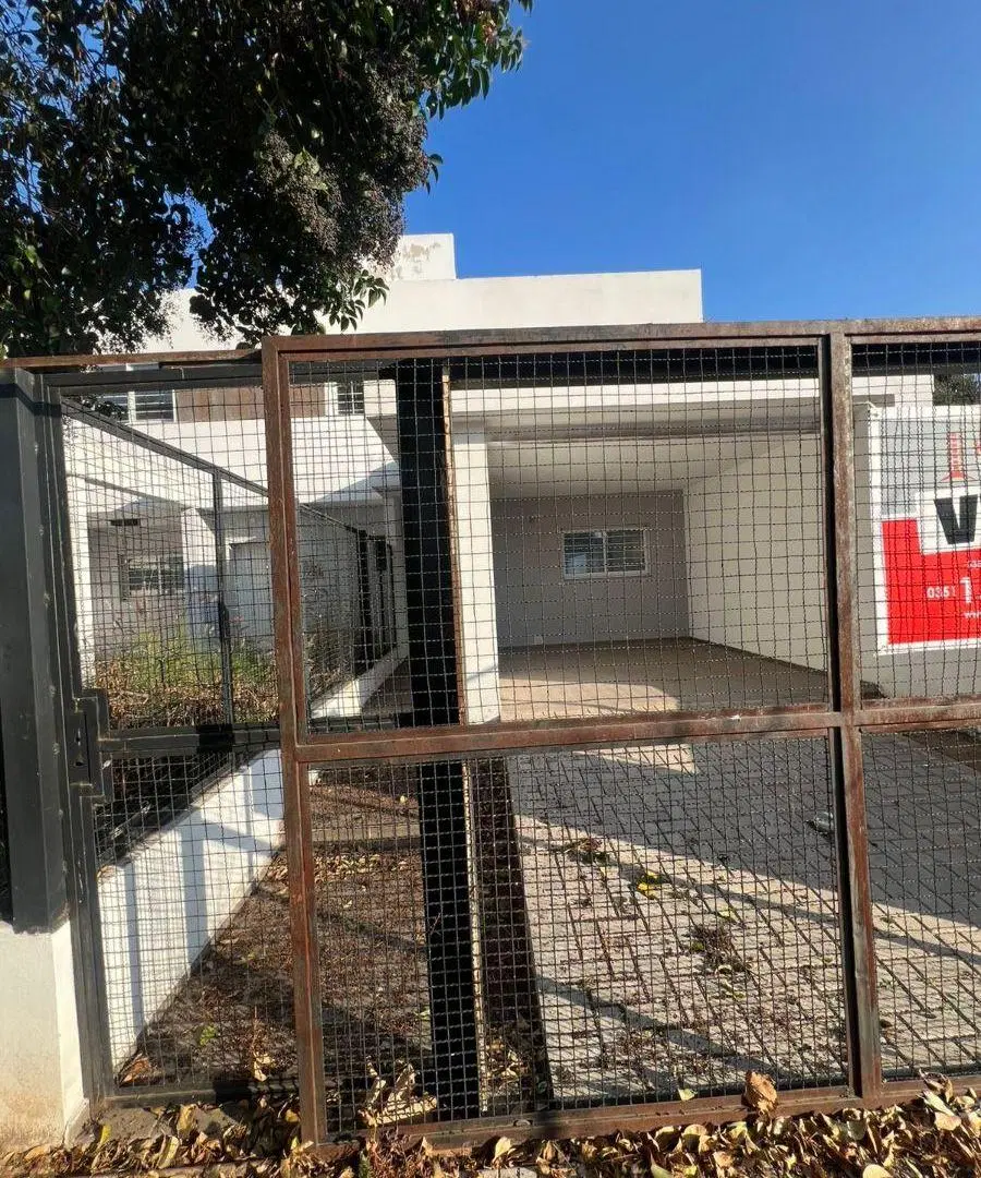 Vendo dúplex de 2 dormitorios con patio y asador en Altos de San Martín - Negociable - Acepto Menor 5