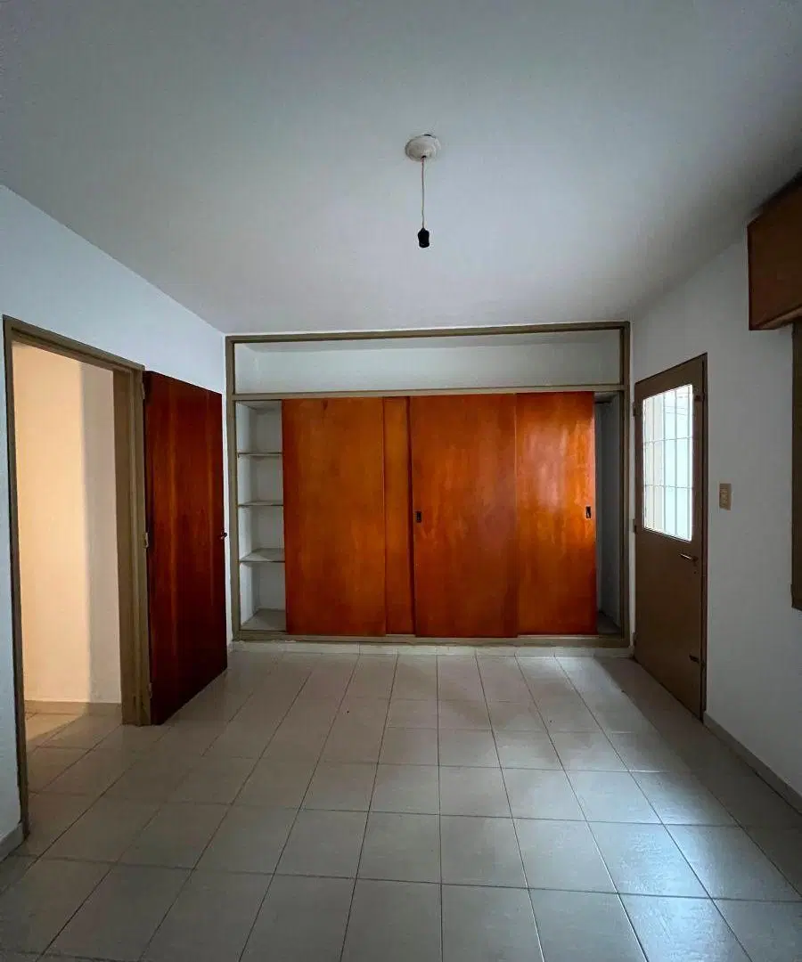DPTO 1 DORM CON PATIO Y ASADOR B GUEMES A 200 metros de plaza España 2